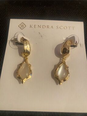 Kendra Scott Gold and Cream Teardrop Dangle Earrings